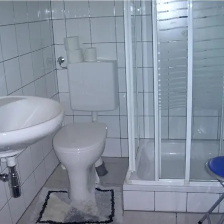 By Ossiach With Mountain Views *