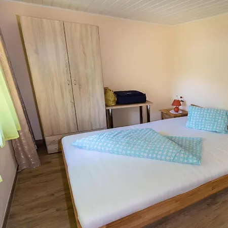 By Ossiach With Mountain Views * Tratten (Feldkirchen)